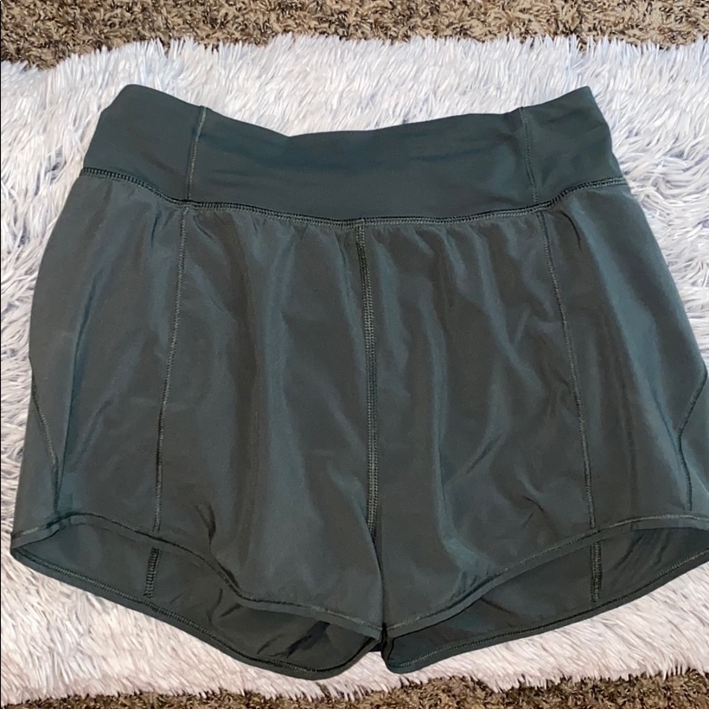 RARE Army Green High-Rise Lululemon Shorts (4)